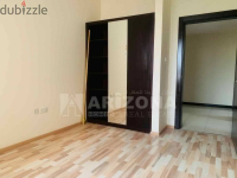 3BHK Semi Furnished with All Facilities 8