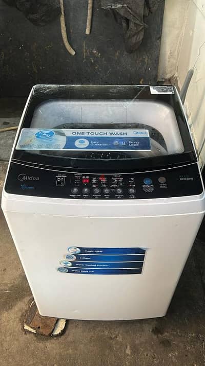 Media washing machine for sale only four month old