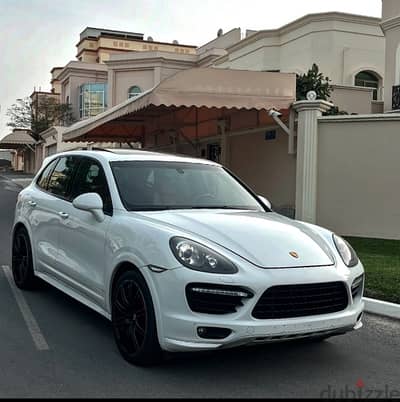 Porsche Cayenne GTS V8 كاربن فيبر بكج