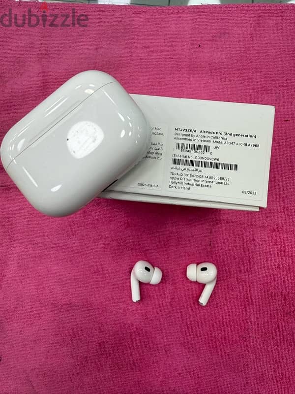 Apple AirPods Pro 2nd generation like new condition call 35914095 0