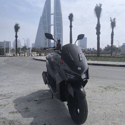 للبيع سكوتر SYM Jet X 200cc جديد بحالة ممتازة