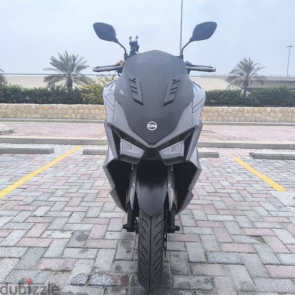 للبيع سكوتر SYM Jet X 200cc جديد بحالة ممتازة 8