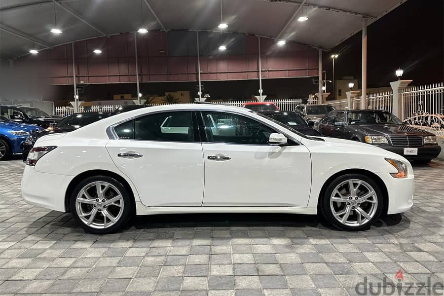 Nissan Maxima 2012 13