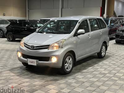 Toyota avanza 2015