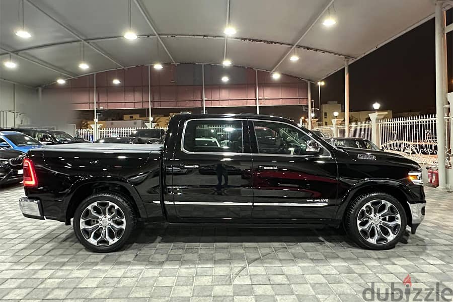 Dodge Ram Hemi 5.7L LIMITED 4×4 2