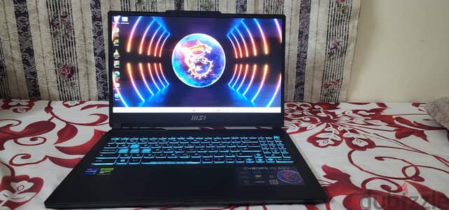 MSI CYBORG 15 A12V I7 WITH 4050 GPU