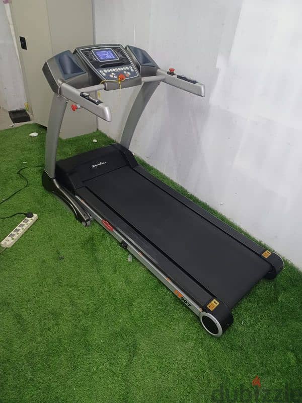 heavy Duty Treadmill 0