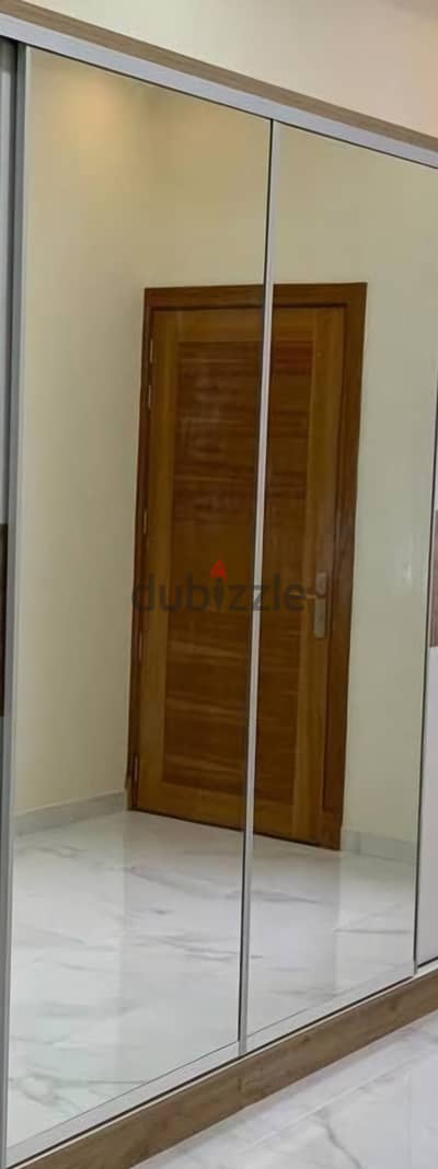 للبيع مناظر جامات كبار العدد ٢ For sale 2 big mirrors