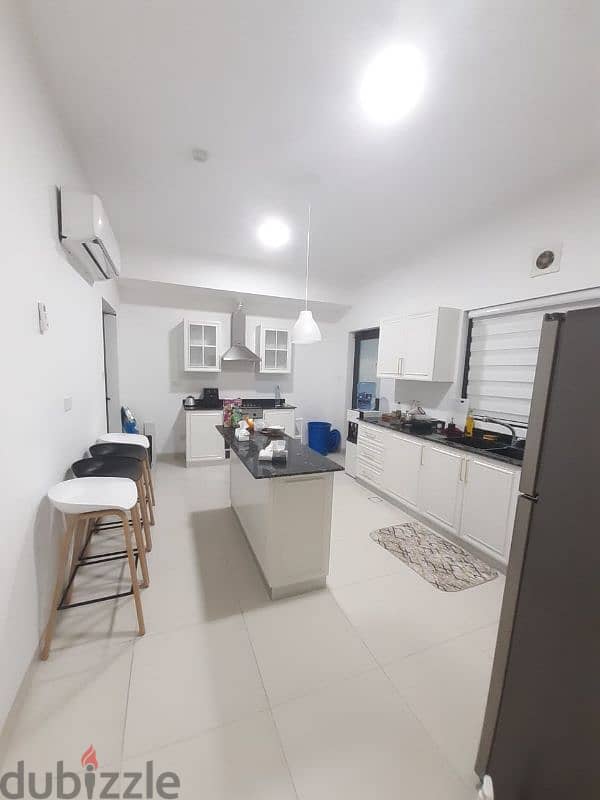 للإيجار فيلا راقية في جنوسان شامل مفروش 36364714  villa 4rent with EWA 5