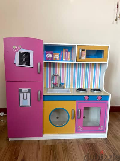 Doll house and Kitchen play set with few toys