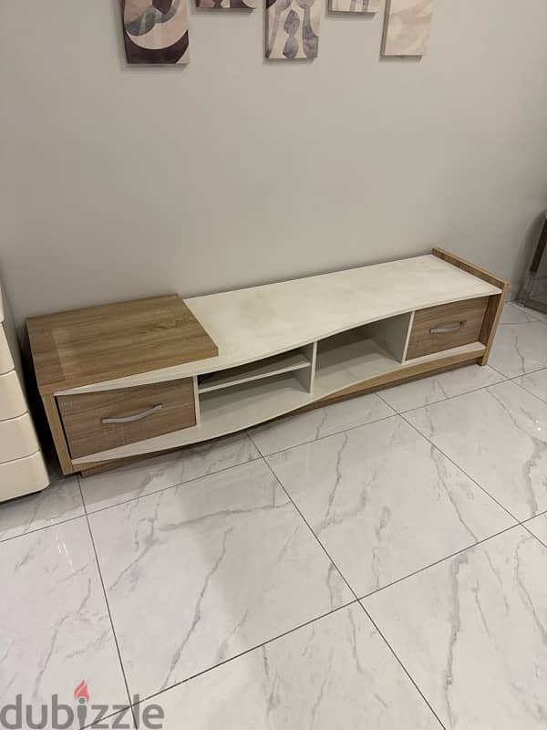 tv unit طاوله تلفاز 0