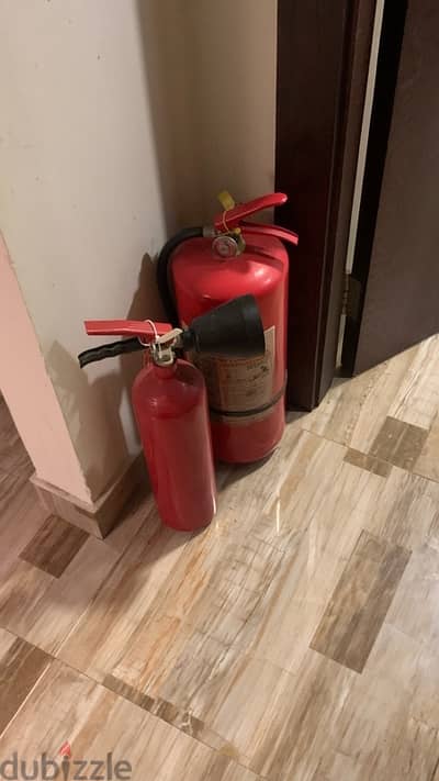 fire extinguisher مطفئة حريق