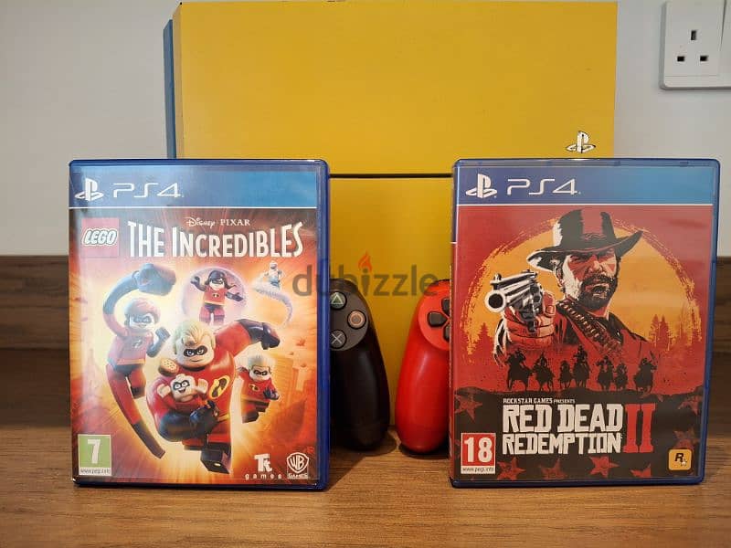 Playstation PS 4 with 2 games 5