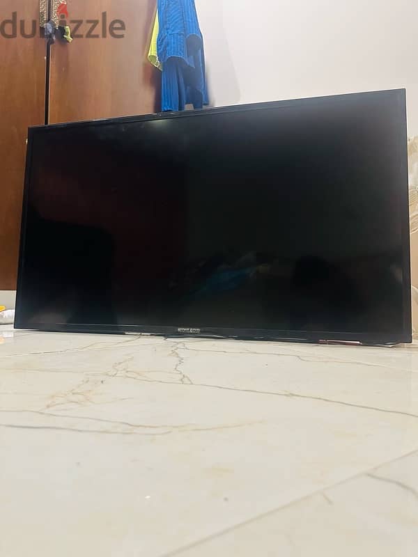 ikon 43 inch Non smart tv 1