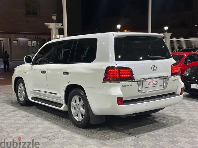 Lexus LX-Series 570 2009 7