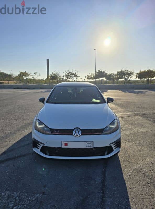 Volkswagen GTI 2016 1