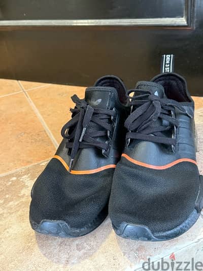 adidas shoes in good condition size us 12