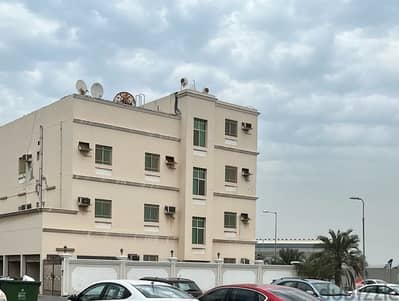 3 bedroom flat for rent in Al Dair on raya highway.