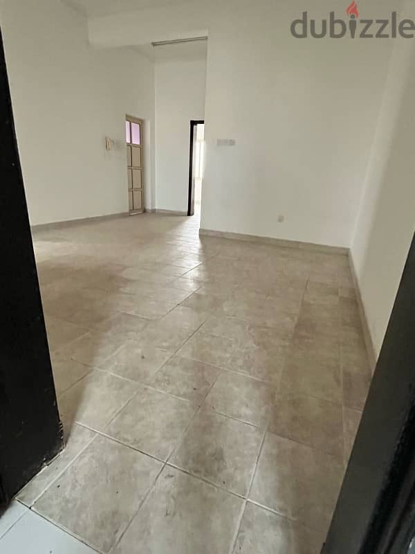 3 bedroom flat for rent in Al Dair on raya highway. 6