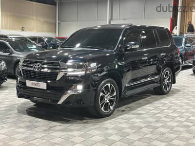 Toyota Land Cruiser  GXR GRANDTUORING 2021