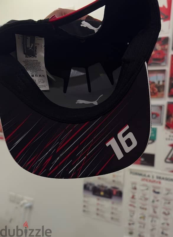 Ferrari 2022 Formula One Cap autographed by Charles Leclerc in 2025 3