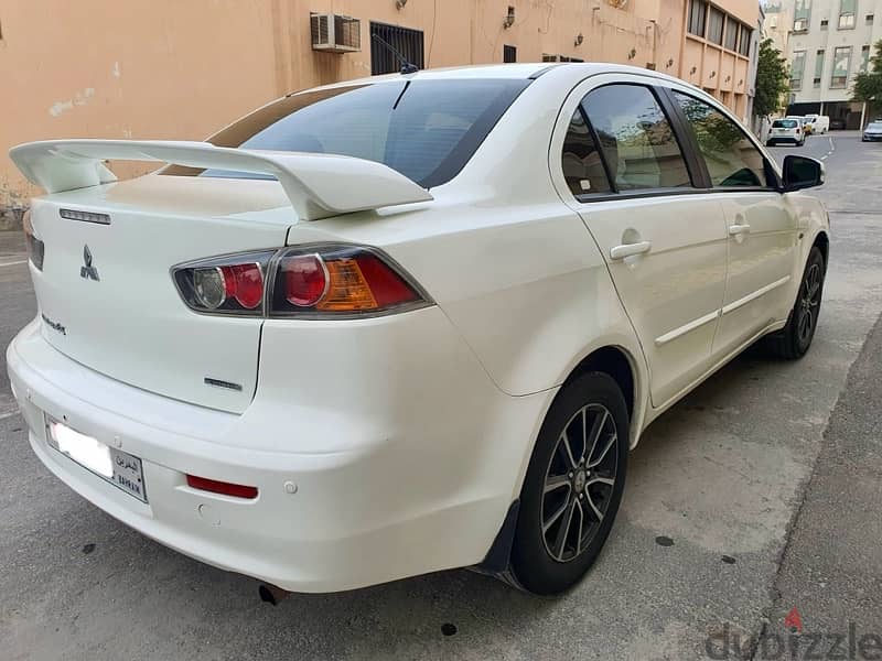 Mitsubishi Lancer 2016 3