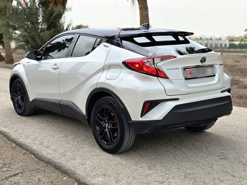 Toyota C-HR 2023 3