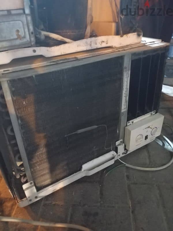 all type brand Ac good condition Ac bye and sale 4