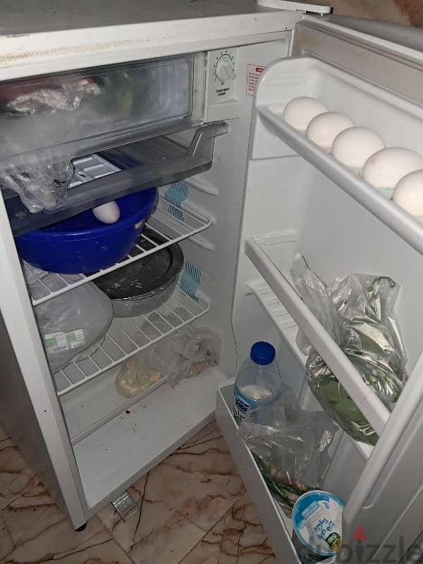 Refrigerator 1