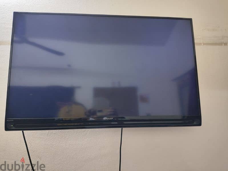 SHARP LED HD + UBS 40 INCH FOR SALE 2