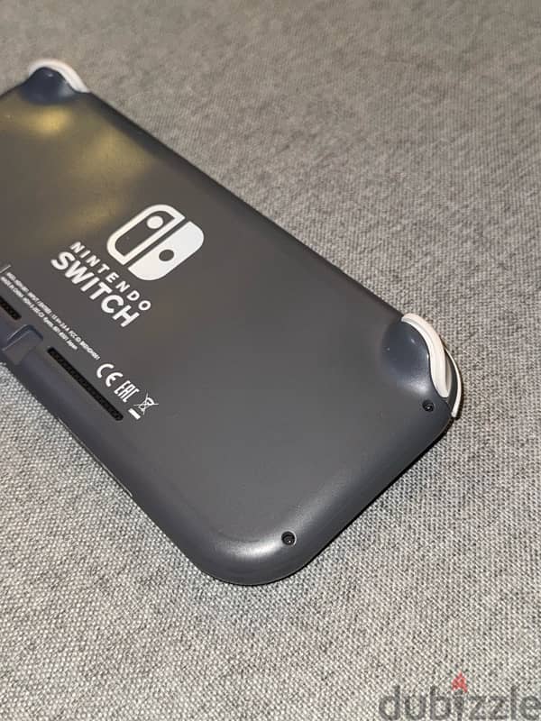 switch lite grey works well, screen protector, analog covers 6