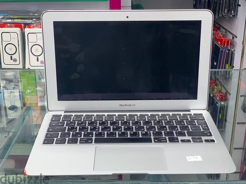 apple mackbook 4