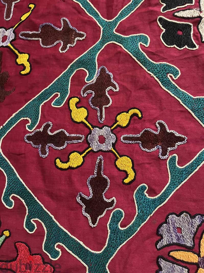 Old Suzani handmade, silk emboidered. 6