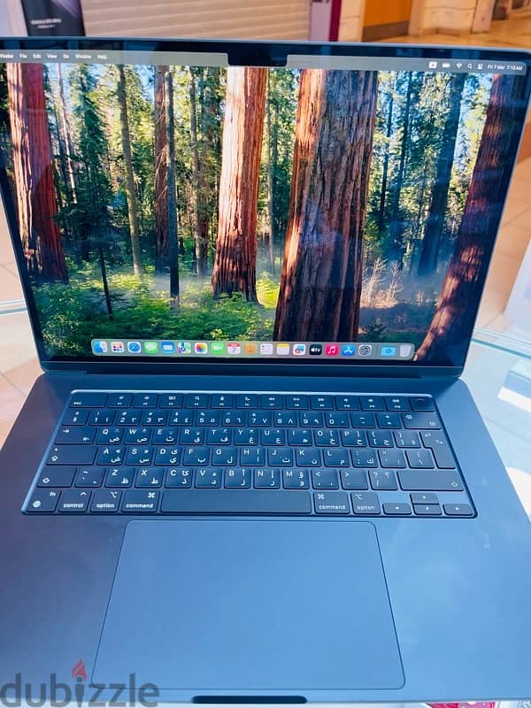 Used MacBook Air 15inch M3 16GB 512GB 3