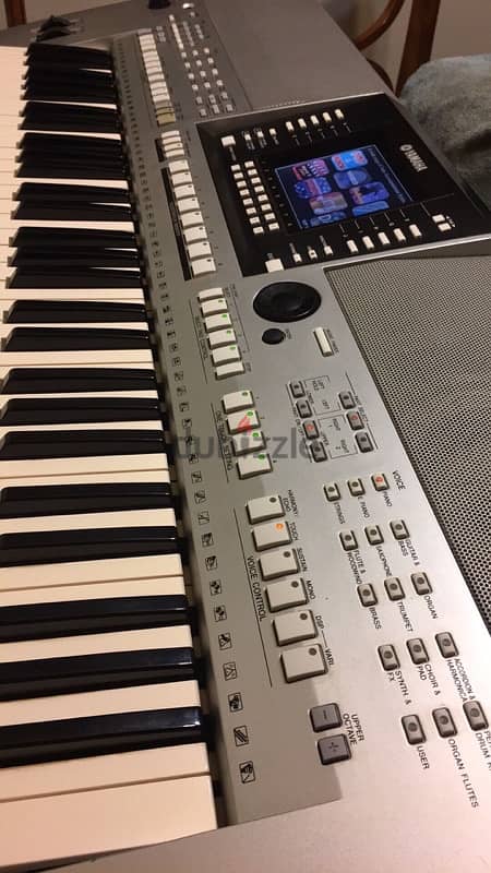 Yamaha psr s910 2