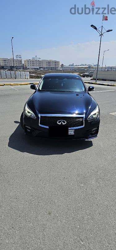 Infiniti Q70 2016