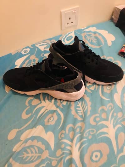 Nike Air Huarache for sale