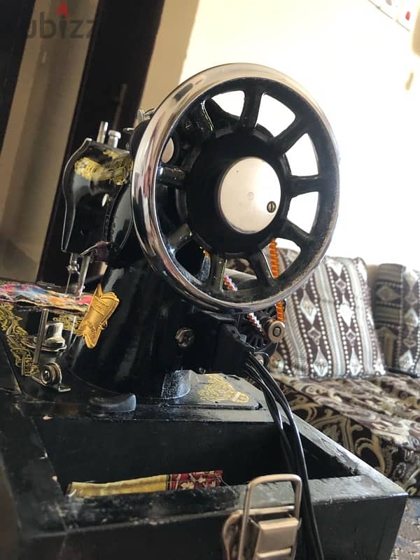 sewing machine for sale 3