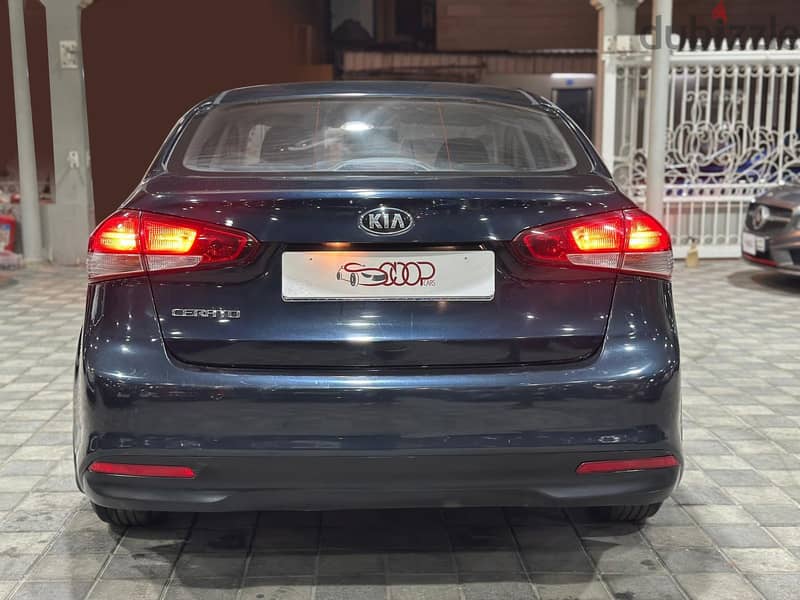 Kia Cerato 2014 1.6 11