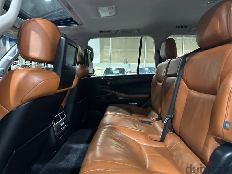 Lexus LX 570 2013 5