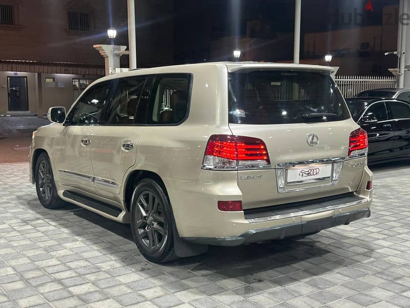 Lexus LX 570 2013 6