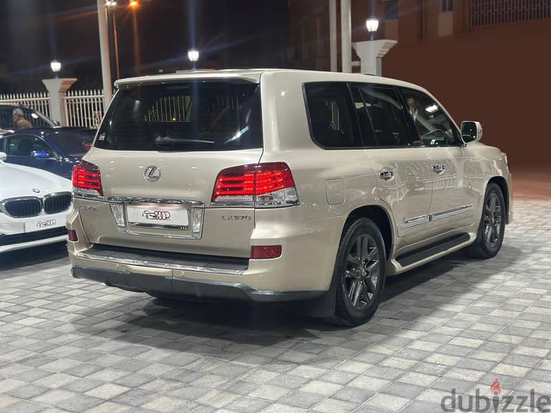 Lexus LX 570 2013 8