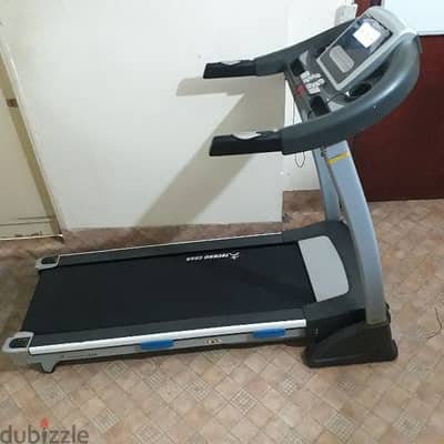 Treadmill techno gear brand auto incline foldable