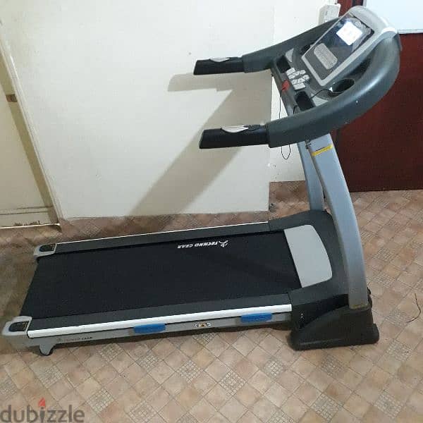 Treadmill techno gear brand auto incline foldable 0