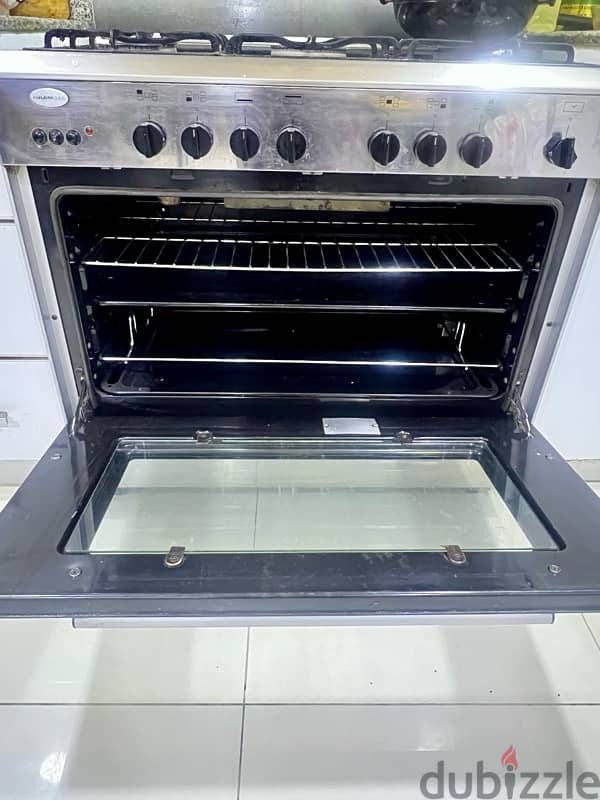 Glemgas 5 Burner Cooking Range 90 x 60cm + Bahrain gas medium cylinder 4