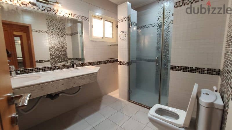 3 Bedroom plus maidroom semi-furnish villa for rent in zinj 0