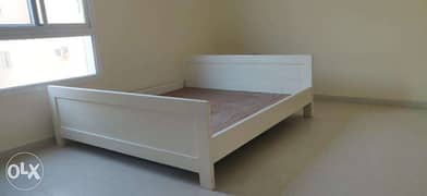 Bed for sale(king size 180*200) 0