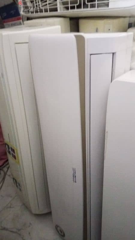 I have shop for sale and service ac good condition window and split AC 2