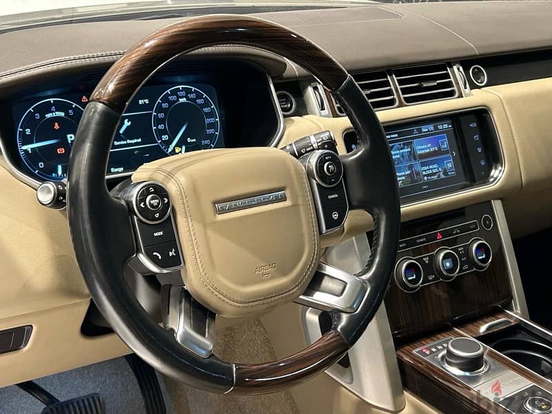 RANGEROVER VOGUE 2016 model v8 FOR SALE 2