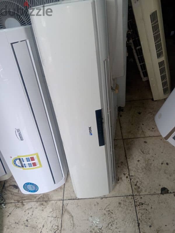 I have shop for air conditioner sailing second hand 2